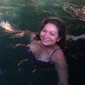 Meet your Posher, Rossy